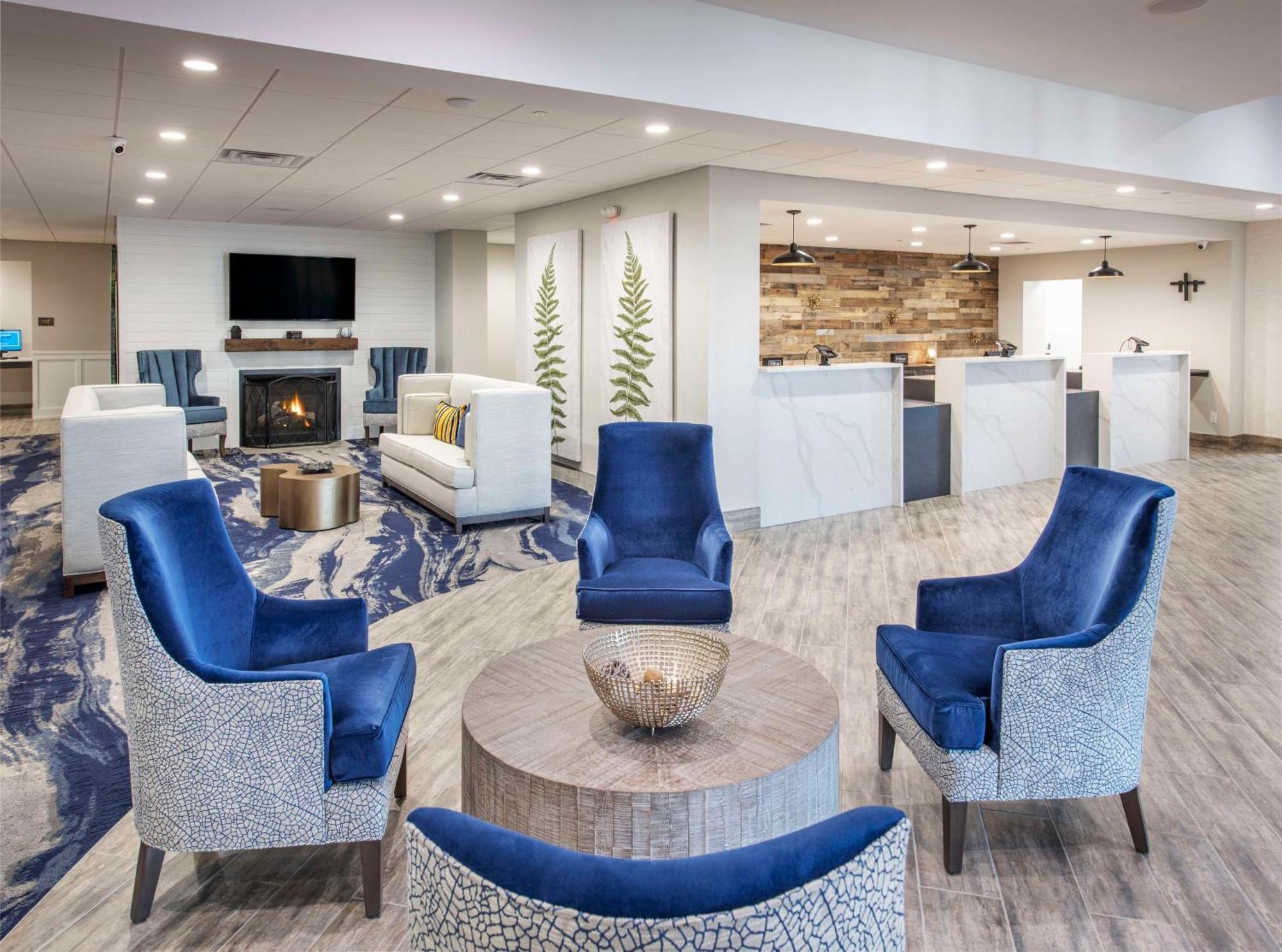 Doubletree By Hilton Monroe Township Cranbury Hotel Rossmoor Bagian luar foto